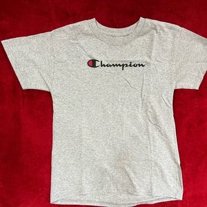Champion authentic size YL boy t-shirt